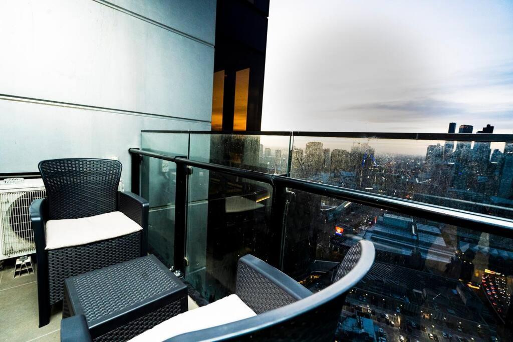Luxe Haven - 42Nd Floor Panoramic City Views Melbourne Buitenkant foto